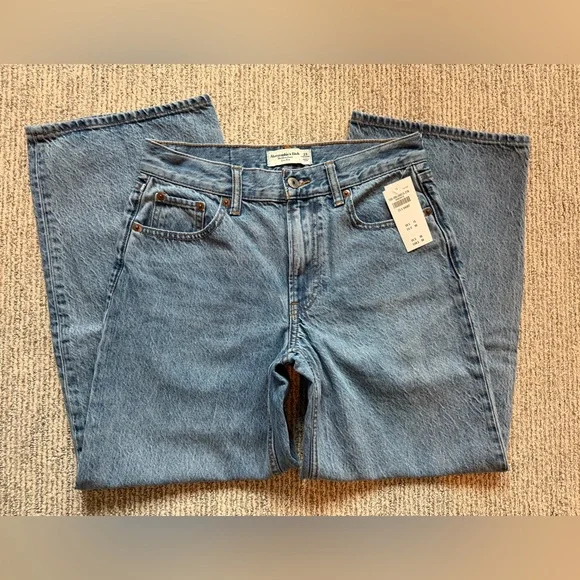 NWT Abercrombie & Fitch A&F Ultra Loose Low Rise jean 23 x-short denim - Picture 3 of 12